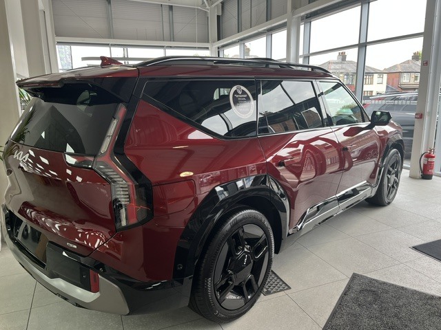 Kia EV9 Gt-line S Red #3