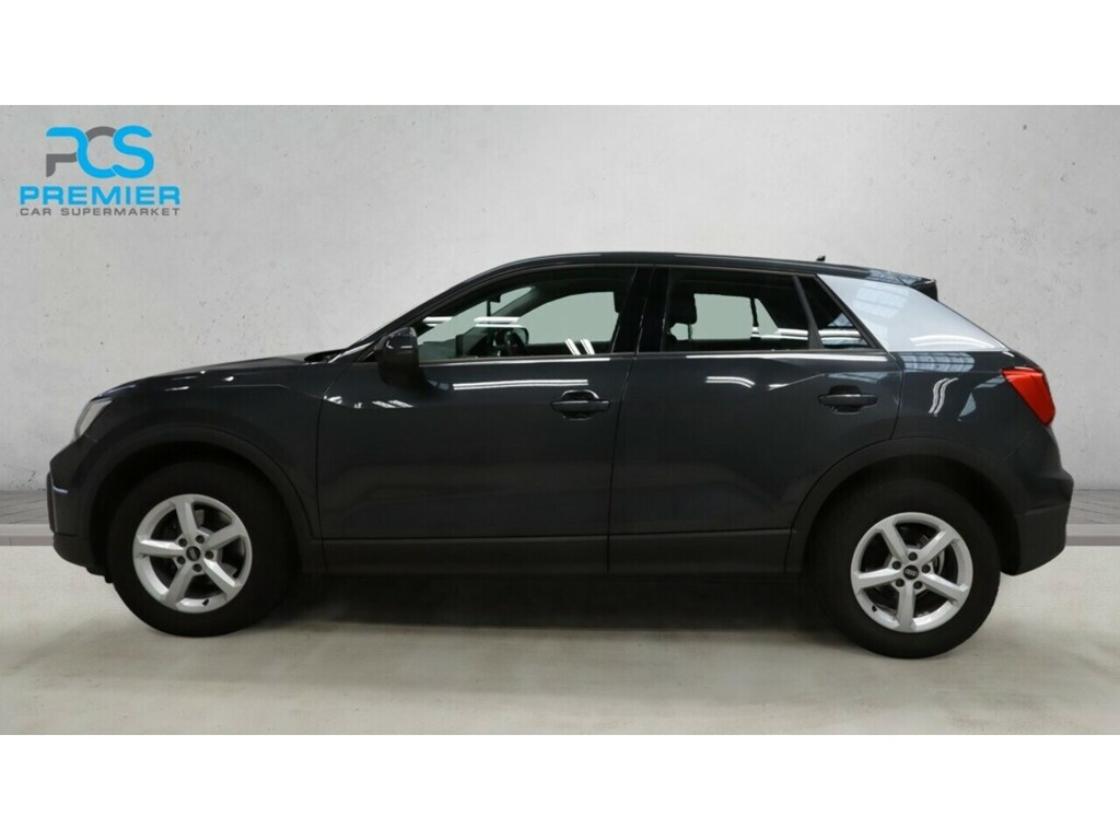 Audi Q2 Tfsi Technik Grey #6