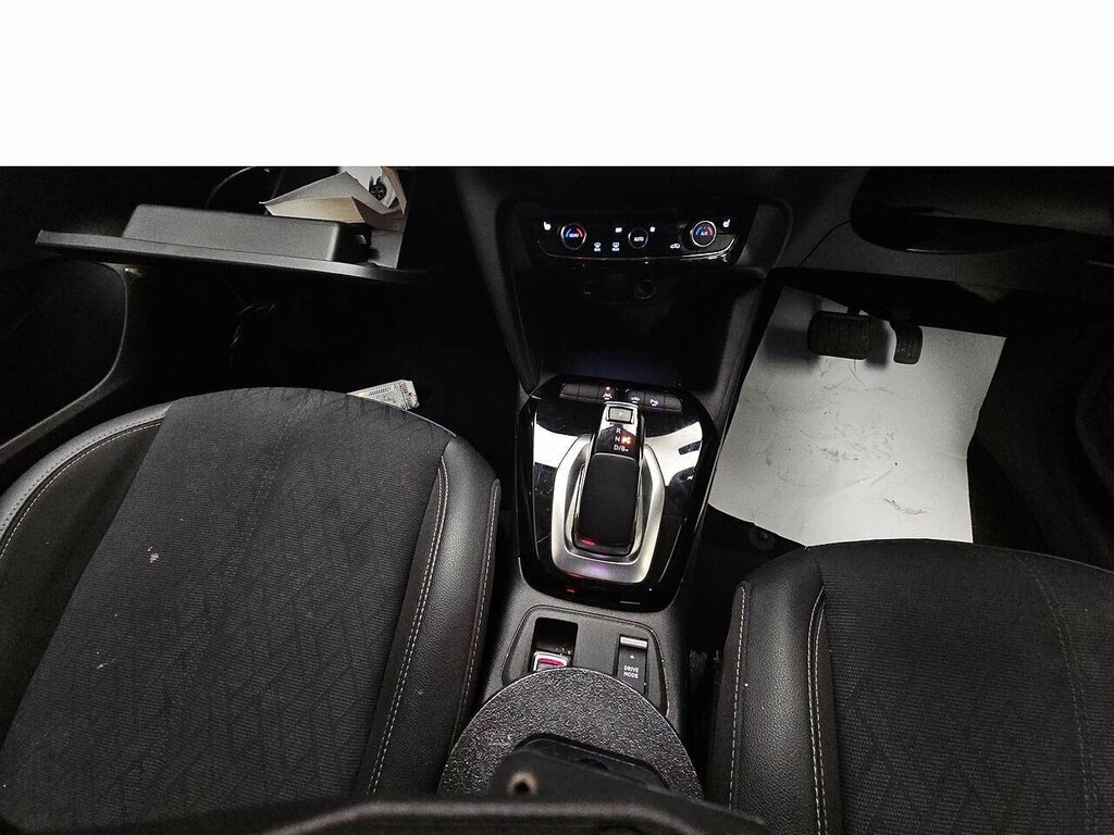 Vauxhall Corsa-e Elite Nav Premium Black #3
