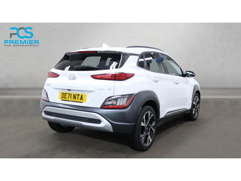 Hyundai Kona T-gdi Mhev Premium White #4