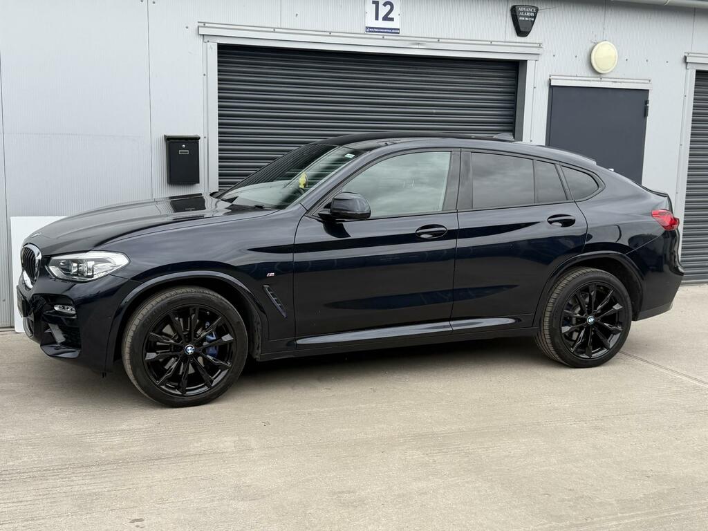 BMW X4 M M Sport Black #4