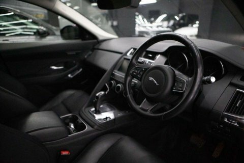 Jaguar E-Pace 2.0 D180 Se WX69WWK Red #6
