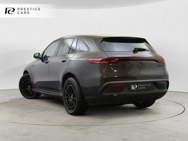 Mercedes-Benz EQC 400 80Kwh Amg Line Grey #2