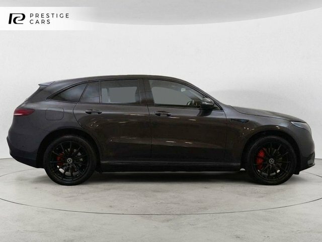 Mercedes-Benz EQC 400 80Kwh Amg Line Grey #3