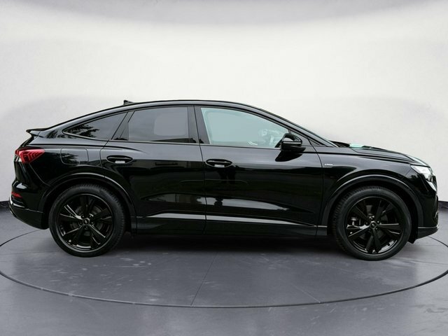 Audi Q4 E Tron S Line Sportback Black #4