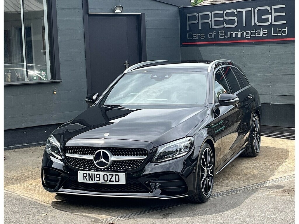 Mercedes-Benz C Class C300 Amg Line Black