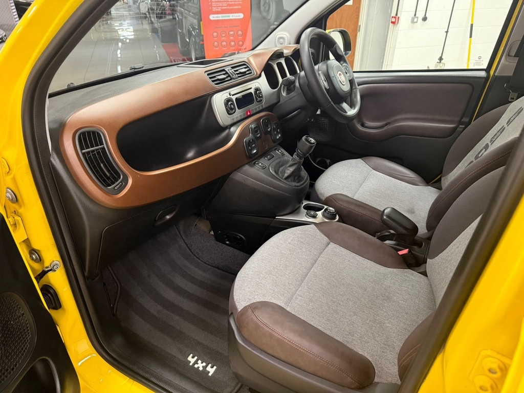 Fiat Panda 0.9 Twinair 90 Cross 4X4 Yellow #6