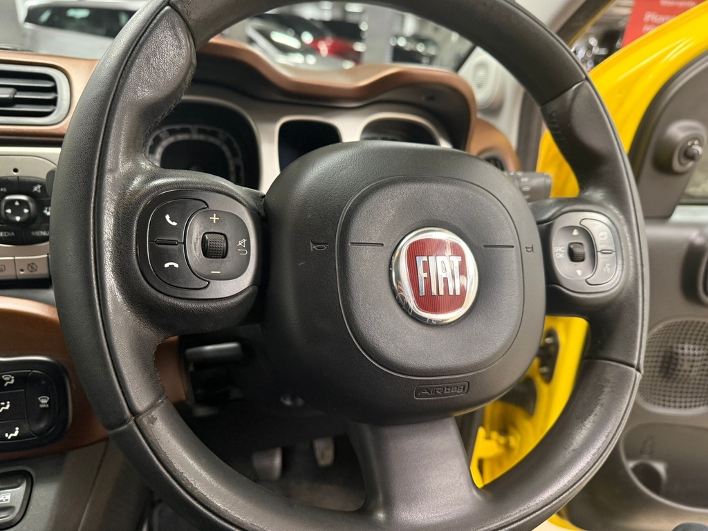 Fiat Panda 0.9 Twinair 90 Cross 4X4 Yellow #4