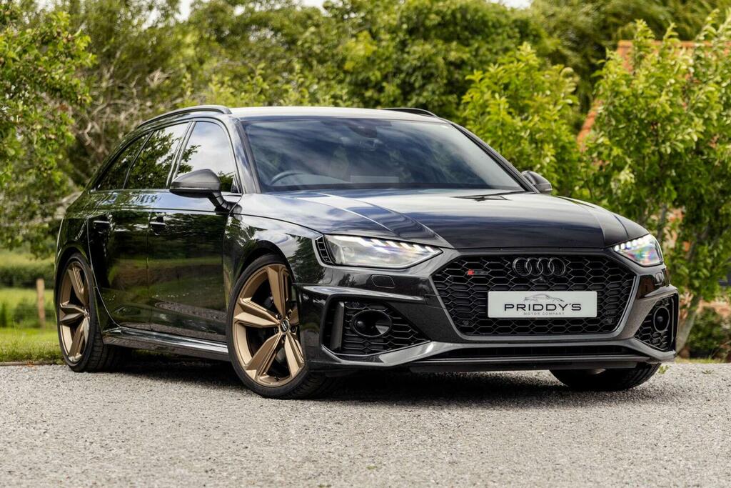 Audi RS4 Avant Estate 2.9 Tfsi V6 Bronze Edition Tiptronic Quattr Brown