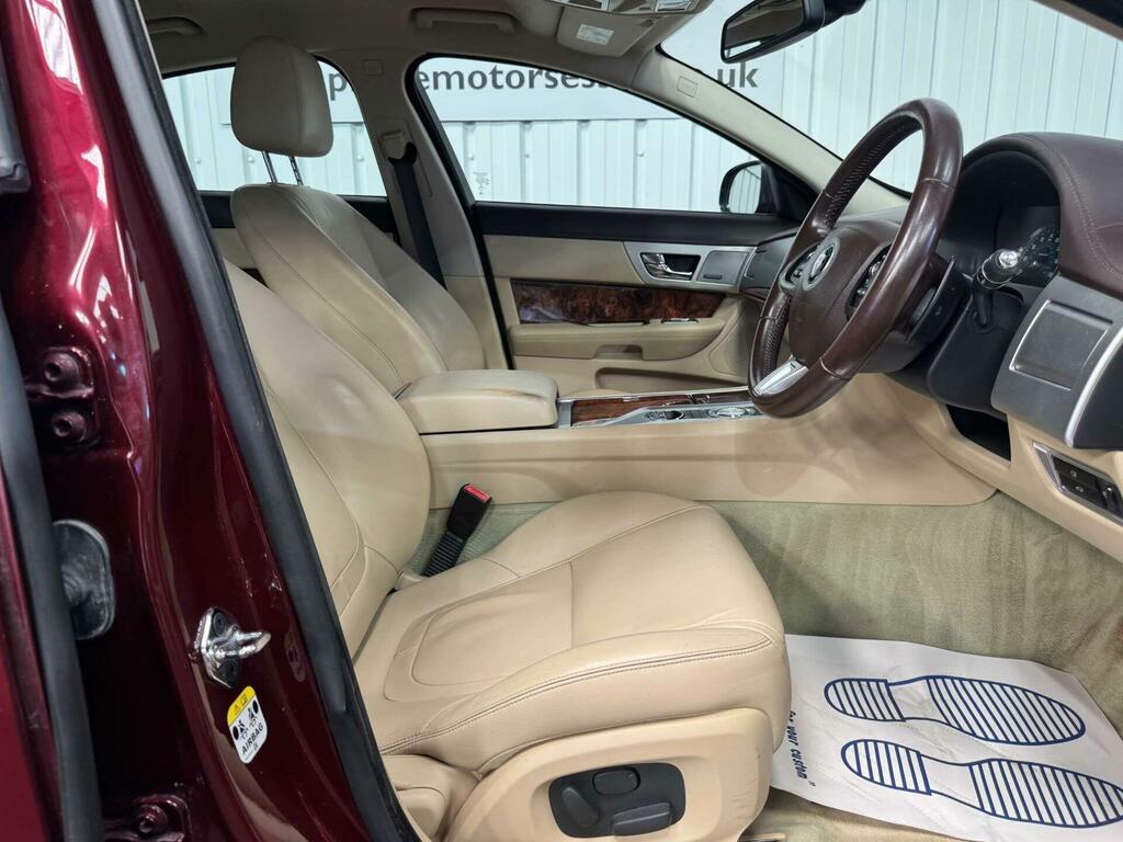 Jaguar XF 2.2 D R-sport 200 Bhp Grey #49