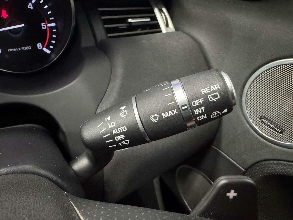Land Rover Range Rover Evoque 2.0 Ed4 Se Tech Fwd Euro 6 Ss Black #71
