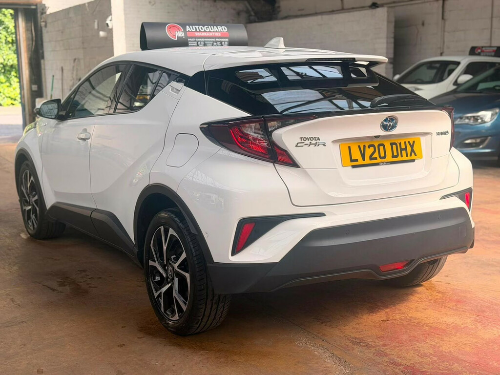 Toyota C-Hr 1.8 Hybrid Design Cvt Hatchback Electri White #5
