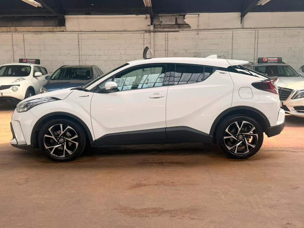 Toyota C-Hr 1.8 Hybrid Design Cvt Hatchback Electri White #4