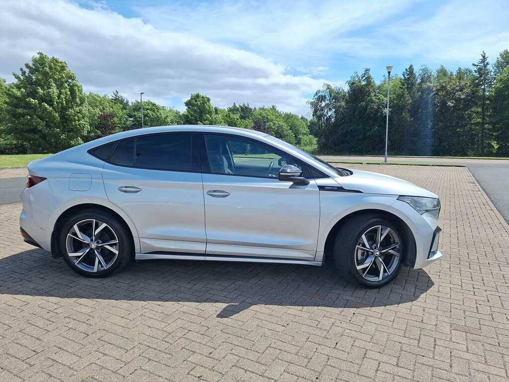 Skoda ENYAQ Sportline Plus Silver #2