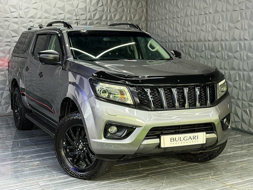 Nissan Navara 2.3 Dci Tekna 4X4 Shr Dcb 190 Bhp Black #14