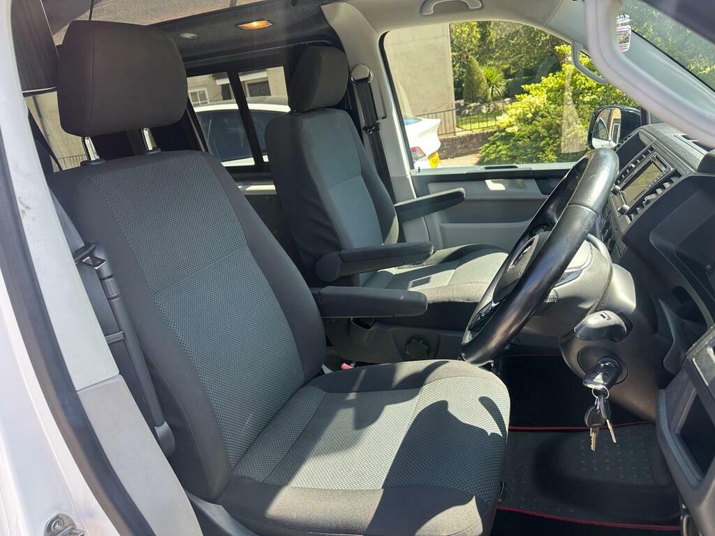 Volkswagen Campervan Swb Highline Campervan With A Reimo Awning Black #28