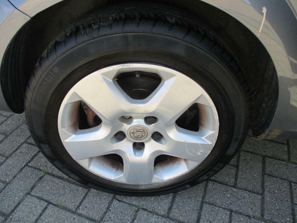 Vauxhall Astra 1.6T 16V Sri Exterior Pack Sport Hatch Black #8