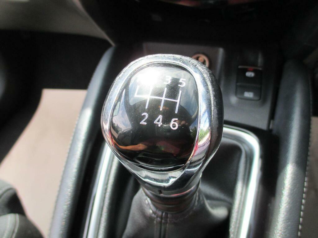 Nissan Qashqai Dig-t Acenta Premium Silver #23