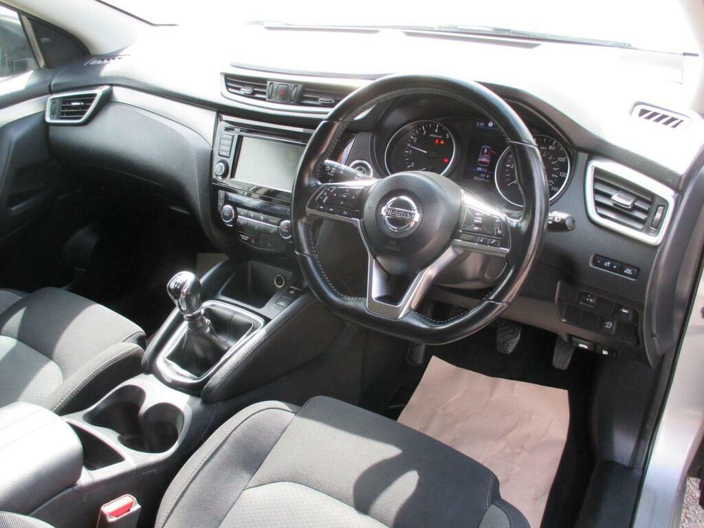 Nissan Qashqai Dig-t Acenta Premium Silver #18