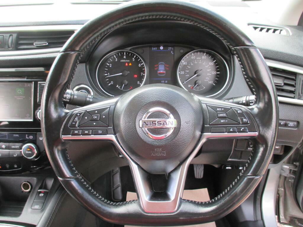 Nissan Qashqai Dig-t Acenta Premium Silver #19