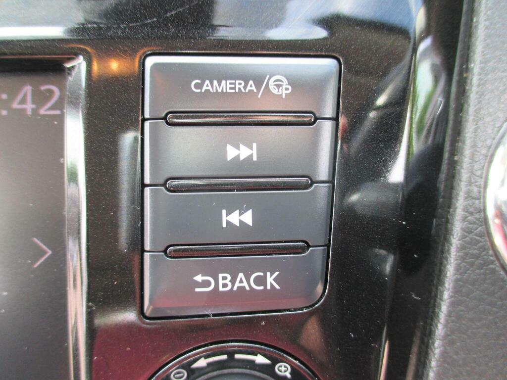 Nissan Qashqai Dig-t Acenta Premium Silver #37