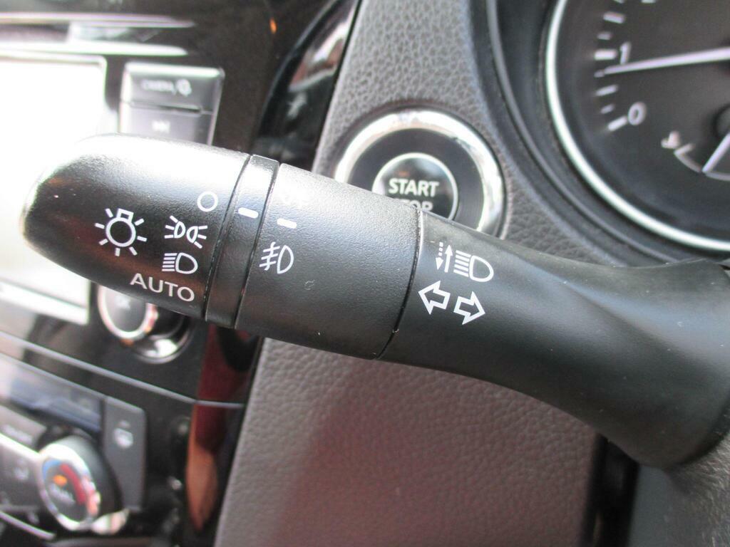 Nissan Qashqai Dig-t Acenta Premium Silver #35