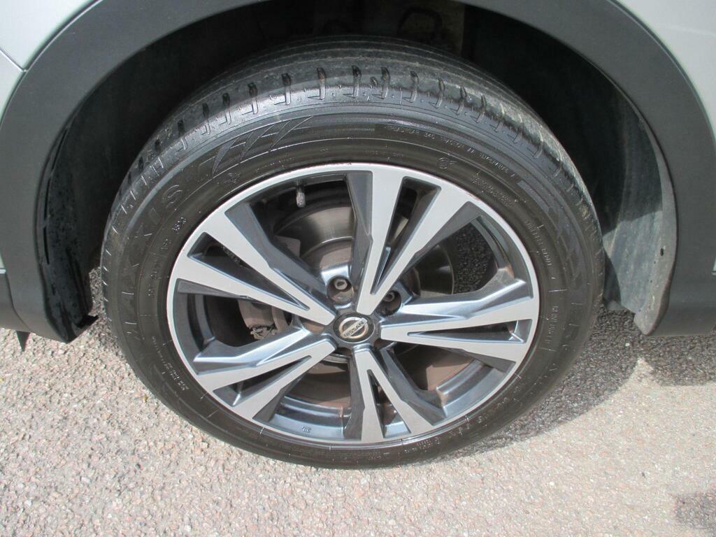 Nissan Qashqai Dig-t Acenta Premium Silver #13