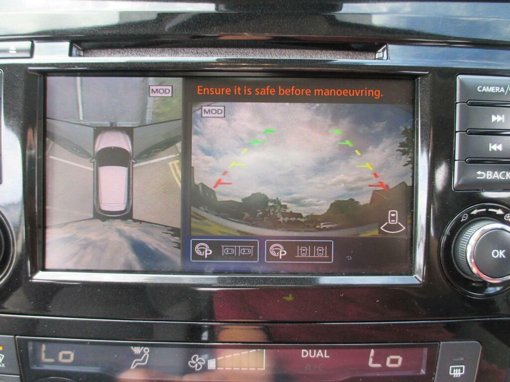 Nissan Qashqai Dig-t Acenta Premium Silver #21