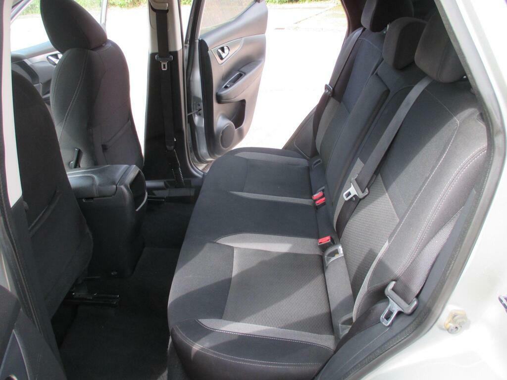 Nissan Qashqai Dig-t Acenta Premium Silver #30