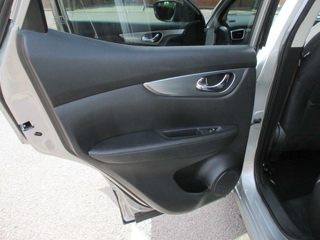 Nissan Qashqai Dig-t Acenta Premium Silver #48