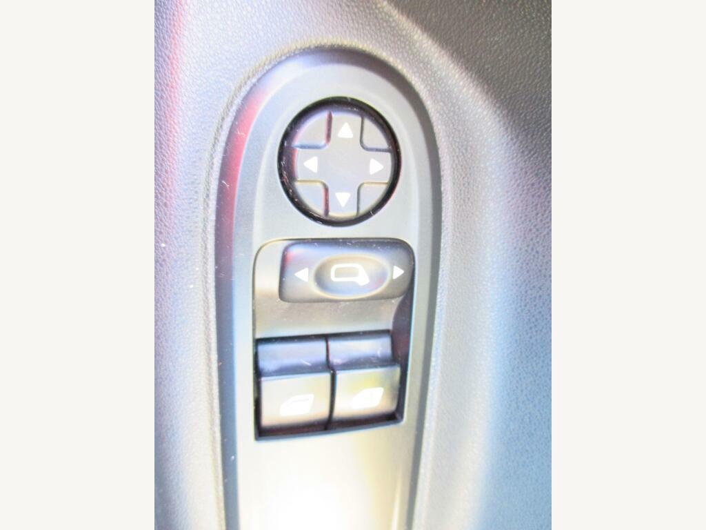Citroen C3 2016 1.2 Puretech Platinum 108 Bhp Euro 6 Silver #37