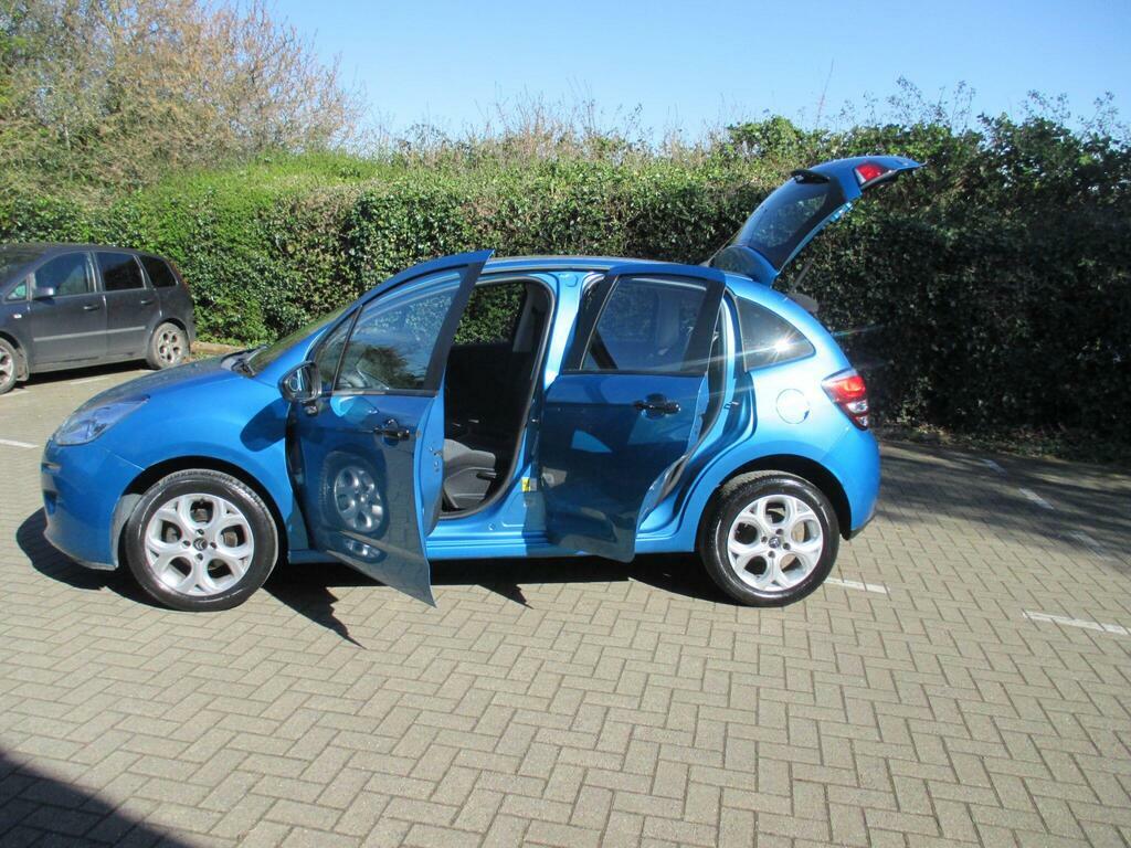 Citroen C3 2016 1.2 Puretech Platinum 108 Bhp Euro 6 Silver #9