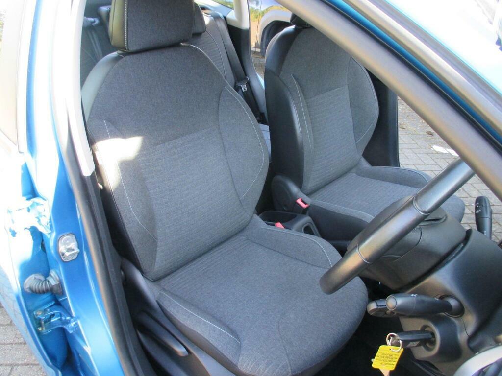 Citroen C3 2016 1.2 Puretech Platinum 108 Bhp Euro 6 Silver #21