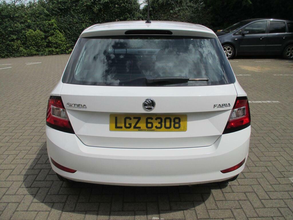 Skoda Fabia 1.0 S Euro 6 S S White #4