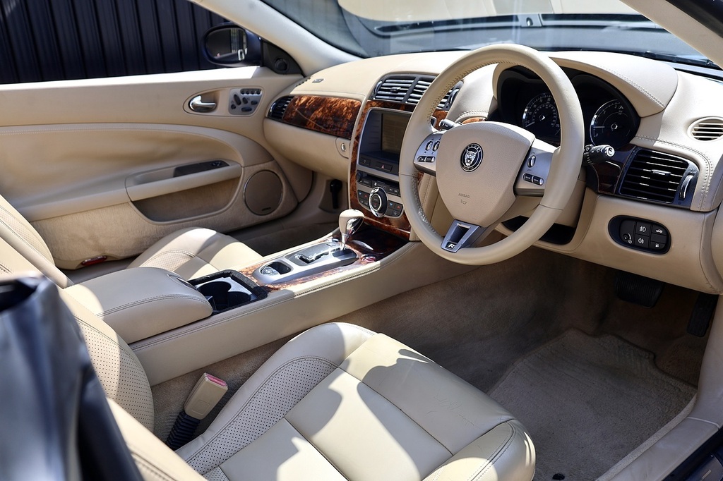 Jaguar XKR Coupe 4.2 V8 Euro 4 200656 Grey #8