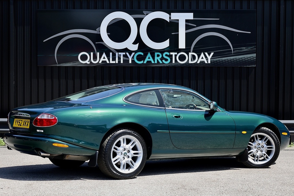 Jaguar XK8 4.2 Red #7