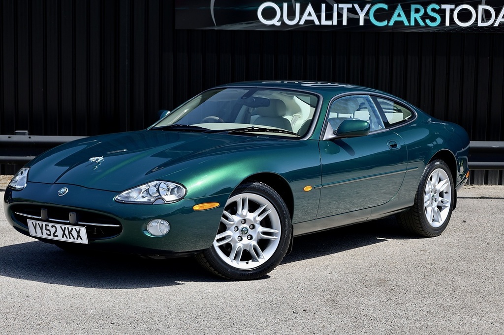 Jaguar XK8 Xk8 Green #2