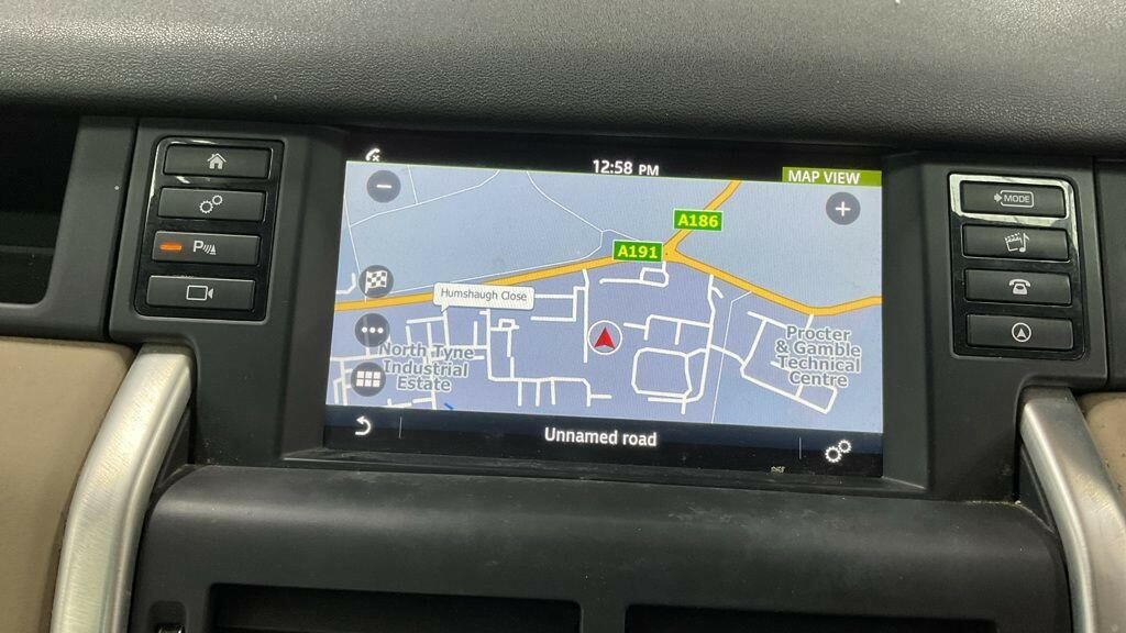 Land Rover Discovery Sport 2.0 Td4 Hse 4Wd Euro 6 Ss  #3