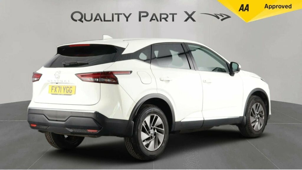 Nissan Qashqai Qashqai Acenta Premium Dig-t Mhev FX71YGG White #5