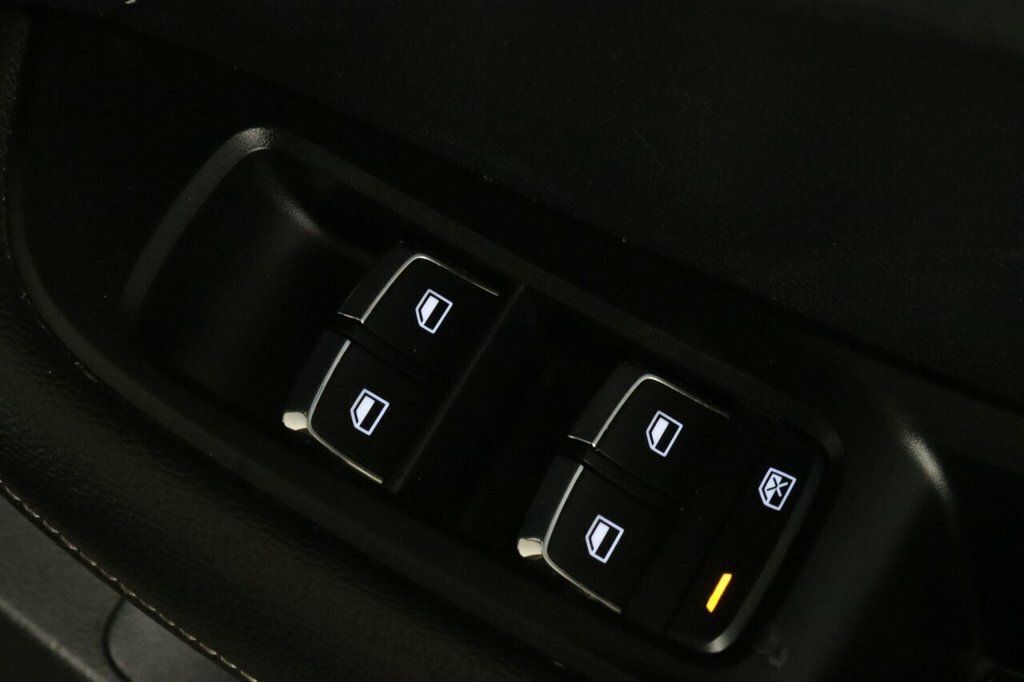 MG MG5 Mg Mg5 61.1Kwh Trophy Estate 15 Blue #16