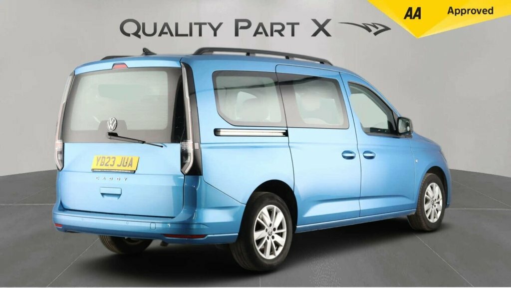 Volkswagen Caddy Maxi Life Mpv Blue #3