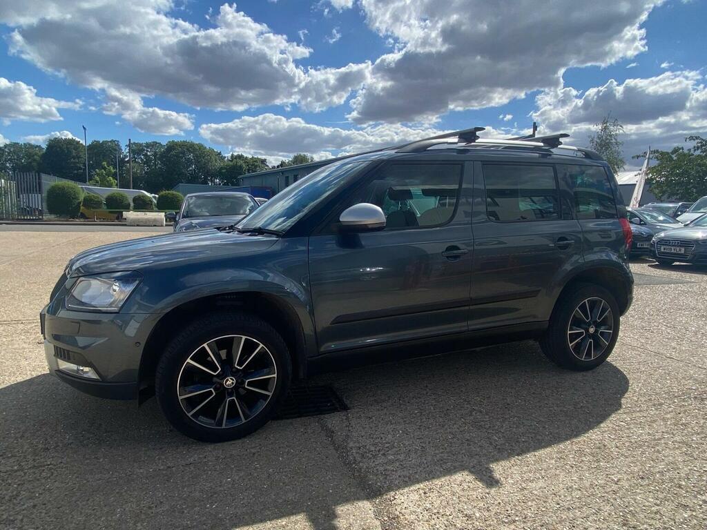 Skoda Yeti 1.2 Tsi Se L Drive Outdoor Dsg Euro 6 Ss Grey #2