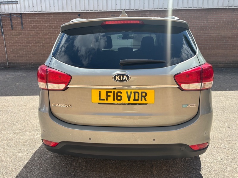 Kia Carens 1.7 Crdi 3 Euro Silver #4