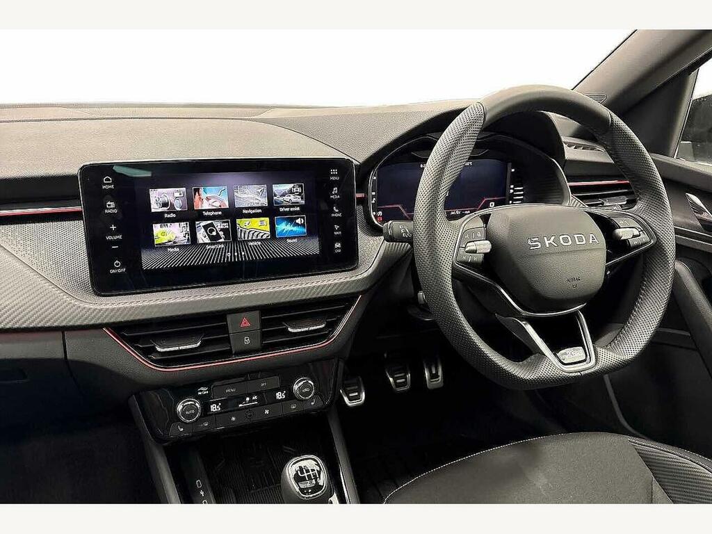 Skoda Kamiq 2025 1.5 Tsi Monte Carlo Edition Grey #2