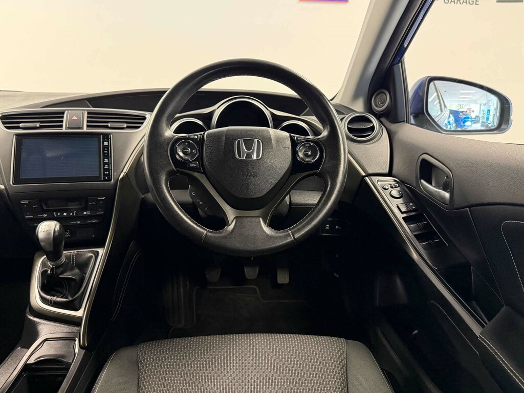 Honda Civic I-vtec Se Navi #2