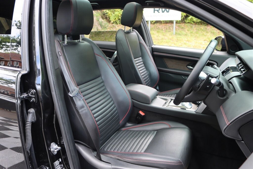 Land Rover Discovery Sport 1.5 P300e 12.2Kwh R-dynamic Se 4Wd Euro 6 S Black #3