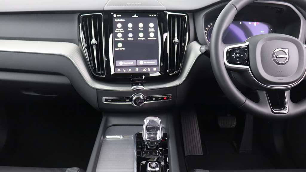 Volvo XC60 T6 Awd Phev Plus Dark Panoramic Roof, 360 Camera, #5