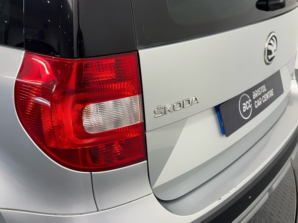 Skoda Yeti 2.0 Tdi Se Euro 5 White #19