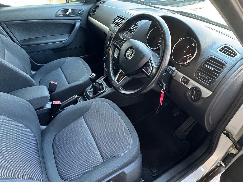 Skoda Yeti 2.0 Tdi Se Euro 5 White #9