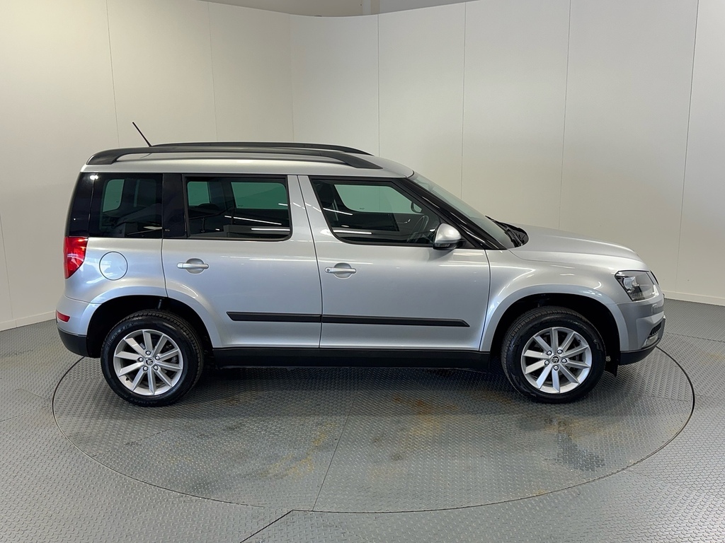 Skoda Yeti 2.0 Tdi Se Euro 5 White #40